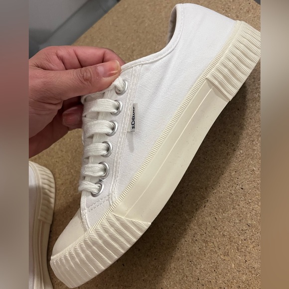 s.Oliver Canvas Sneakers Size 37 - Picture 13 of 15